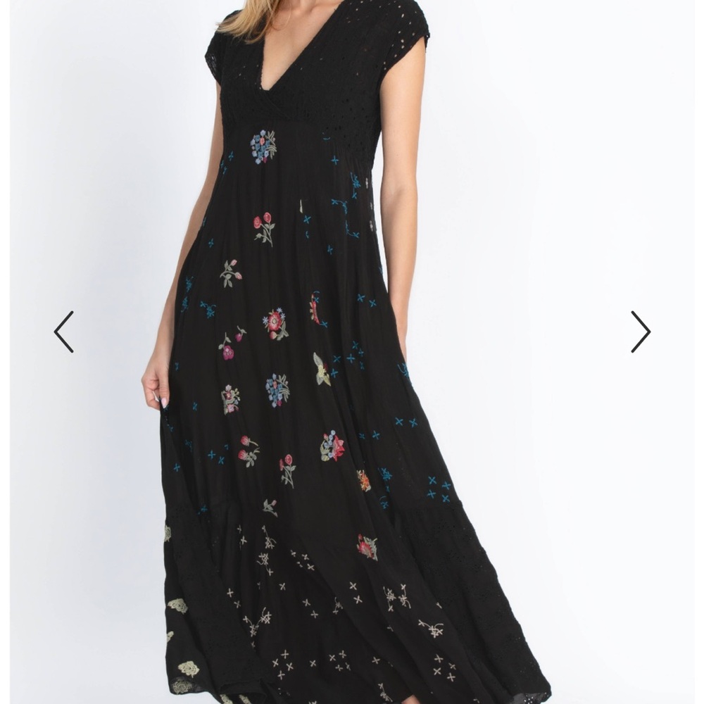 Johnny Was Black and Pink Flutter Sleeve Maxi Dress - M